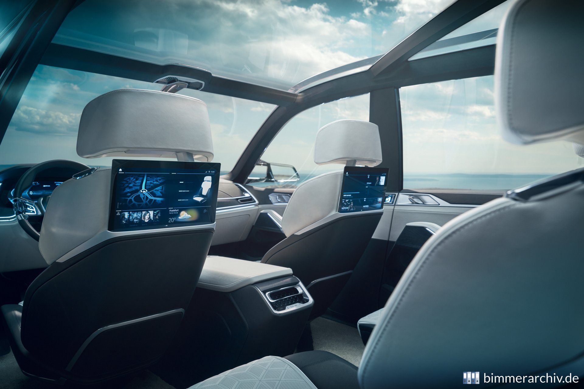 BMW Concept X7 iPerformance