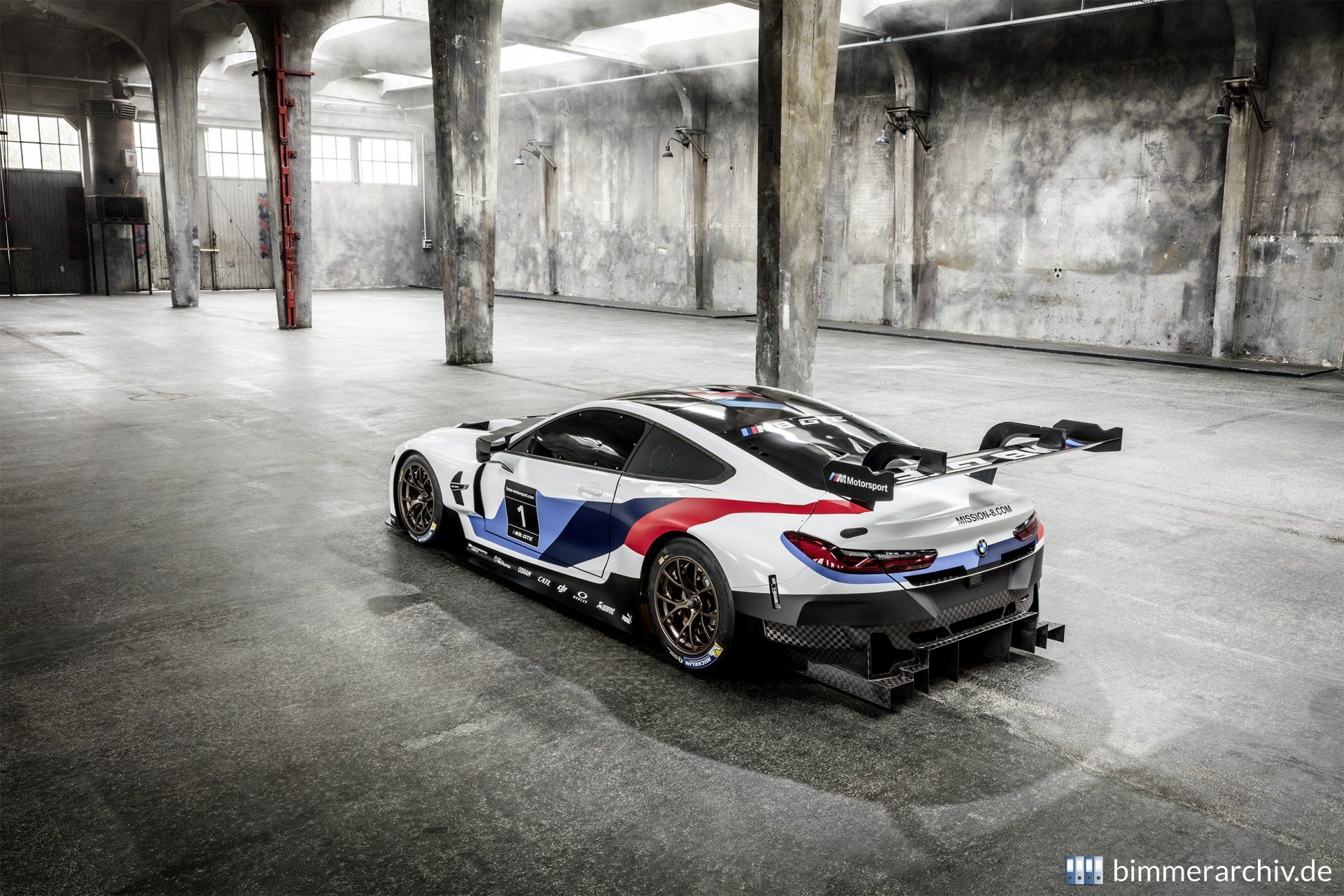 BMW M8 GTE