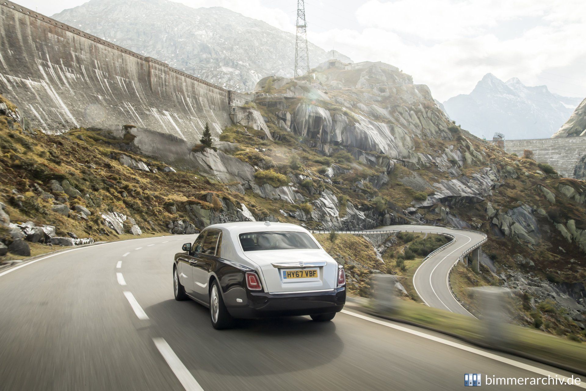 Rolls-Royce Phantom VIII - Extended Wheelbase