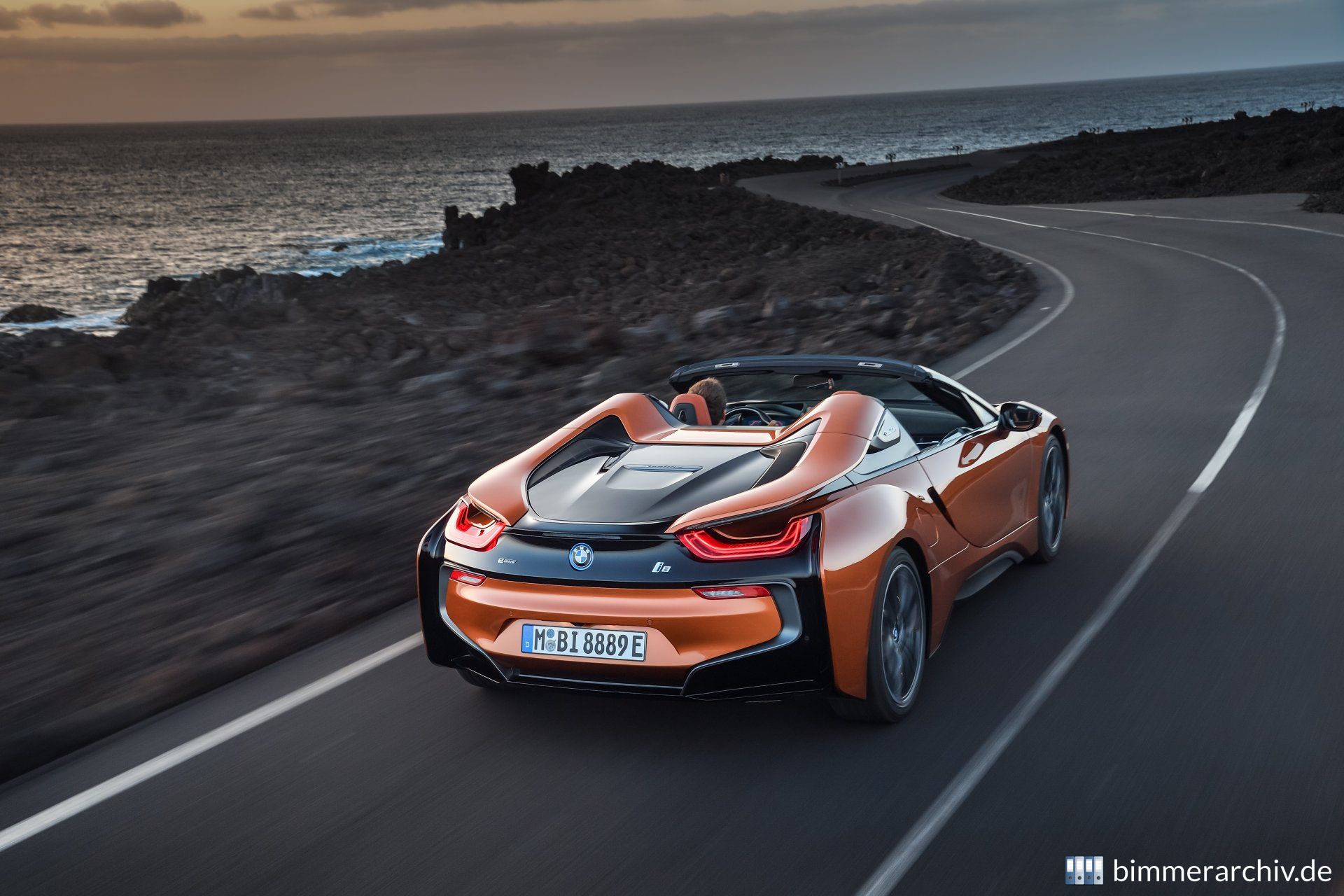 BMW i8 Roadster