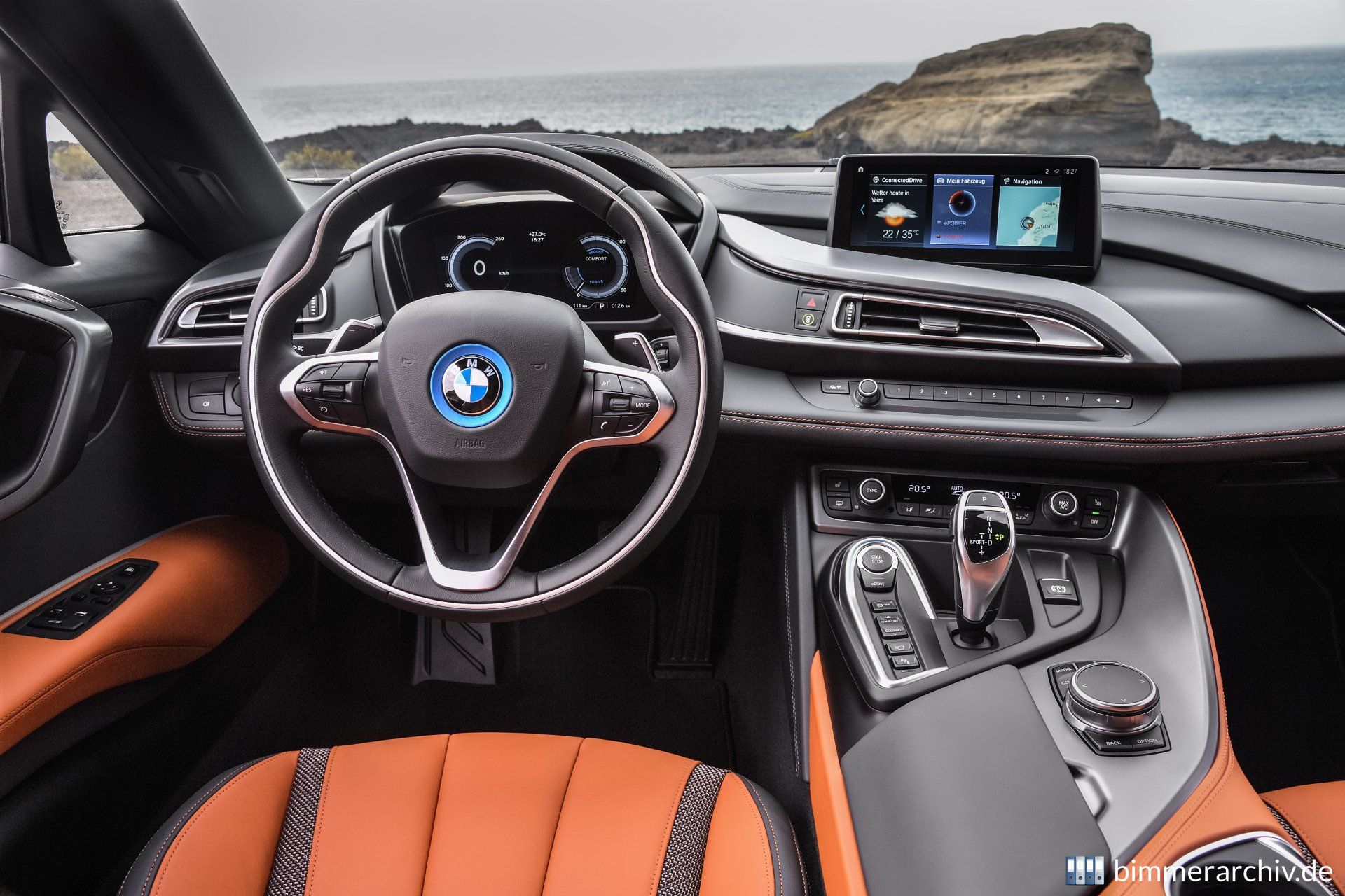 BMW i8 Roadster