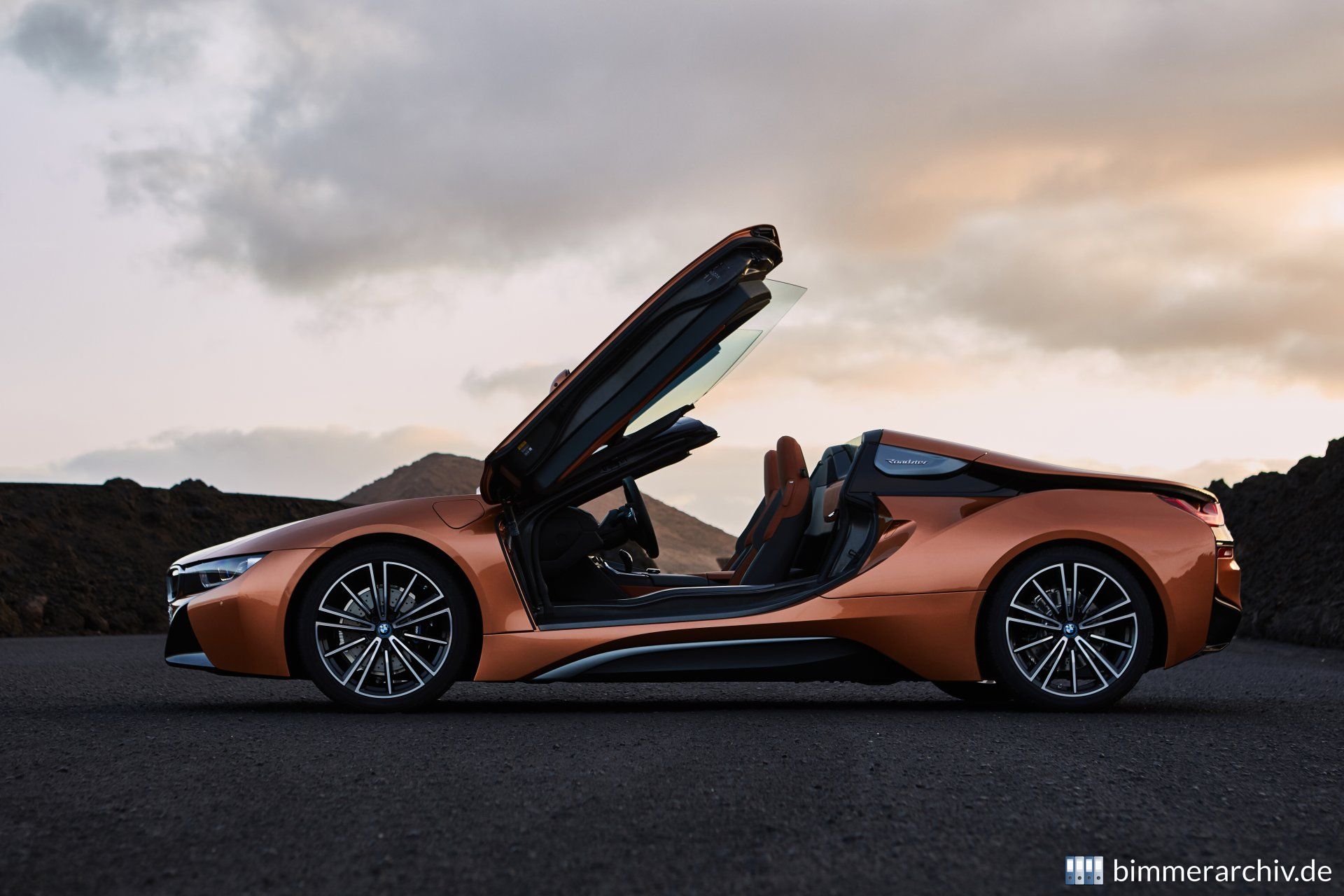 BMW i8 Roadster