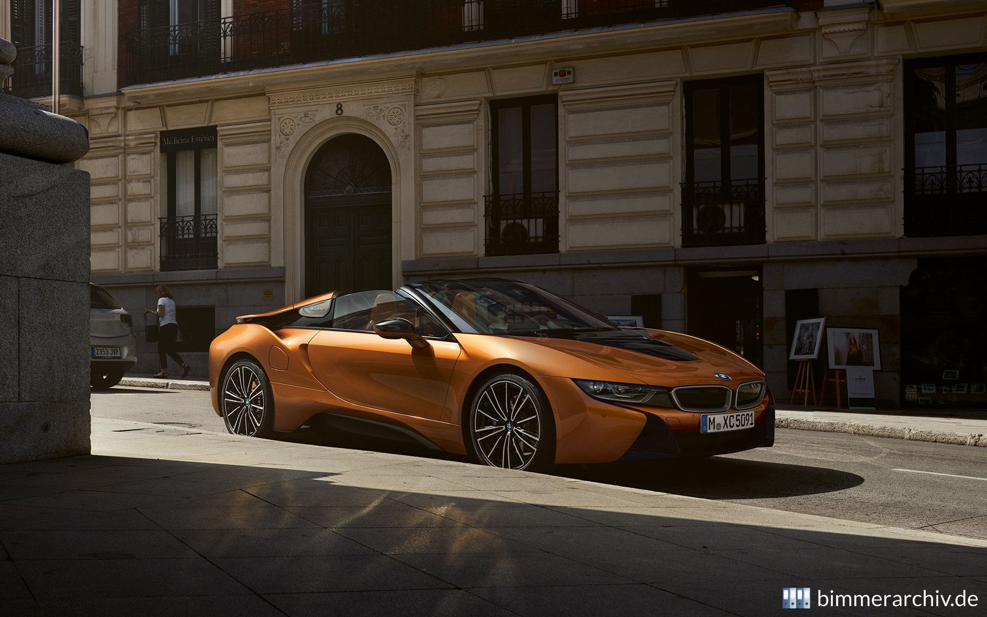 BMW i8 Roadster