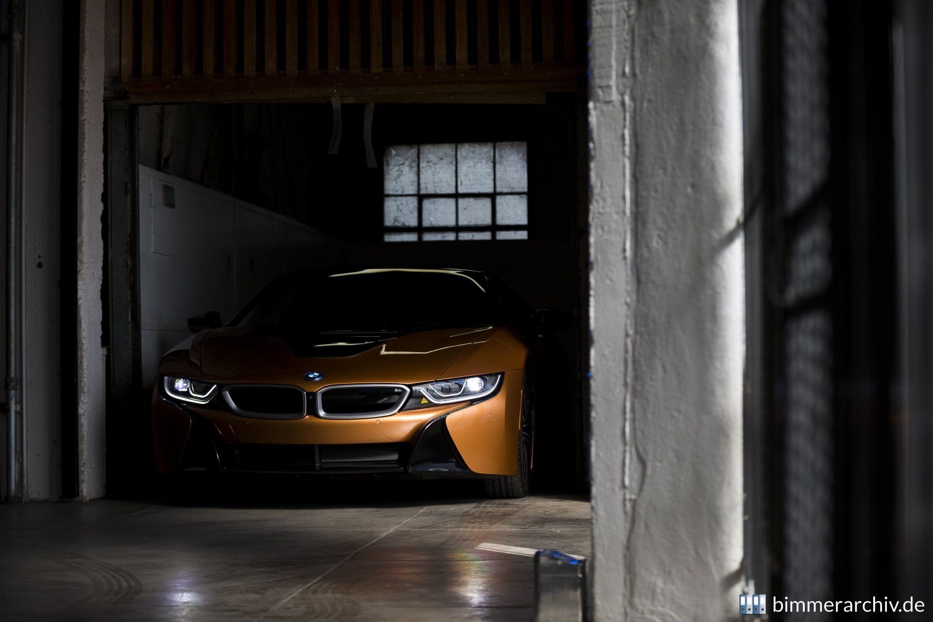 BMW i8 Roadster