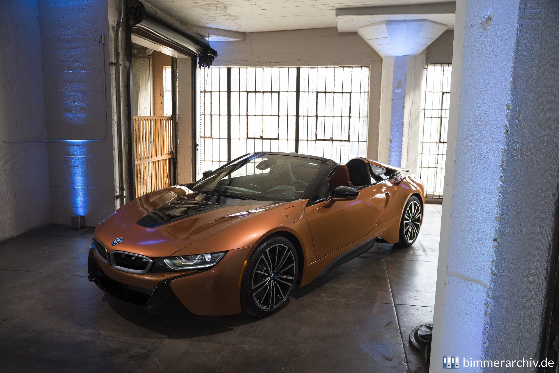 BMW i8 Roadster