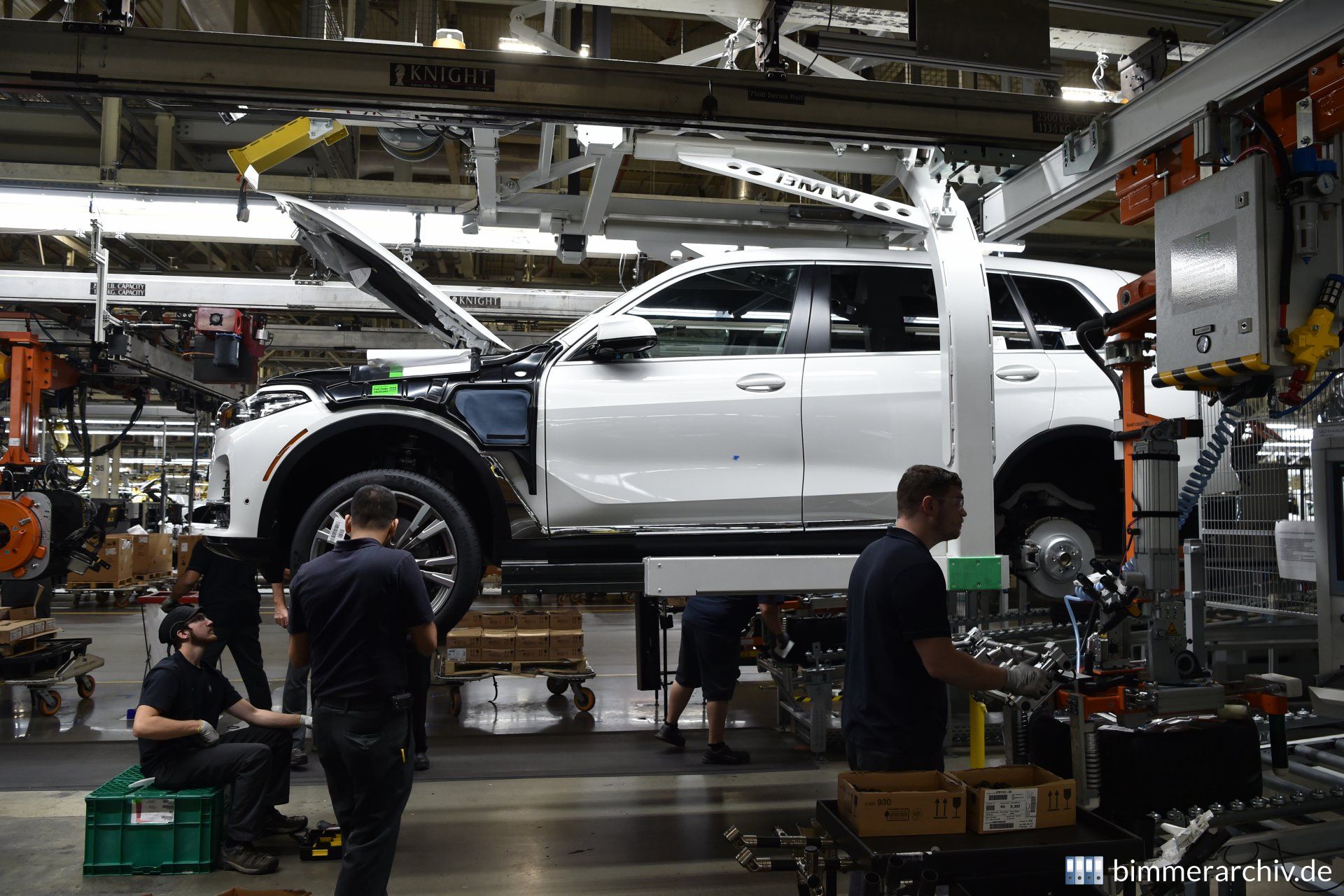 Produktion der ersten Vorserien BMW X7