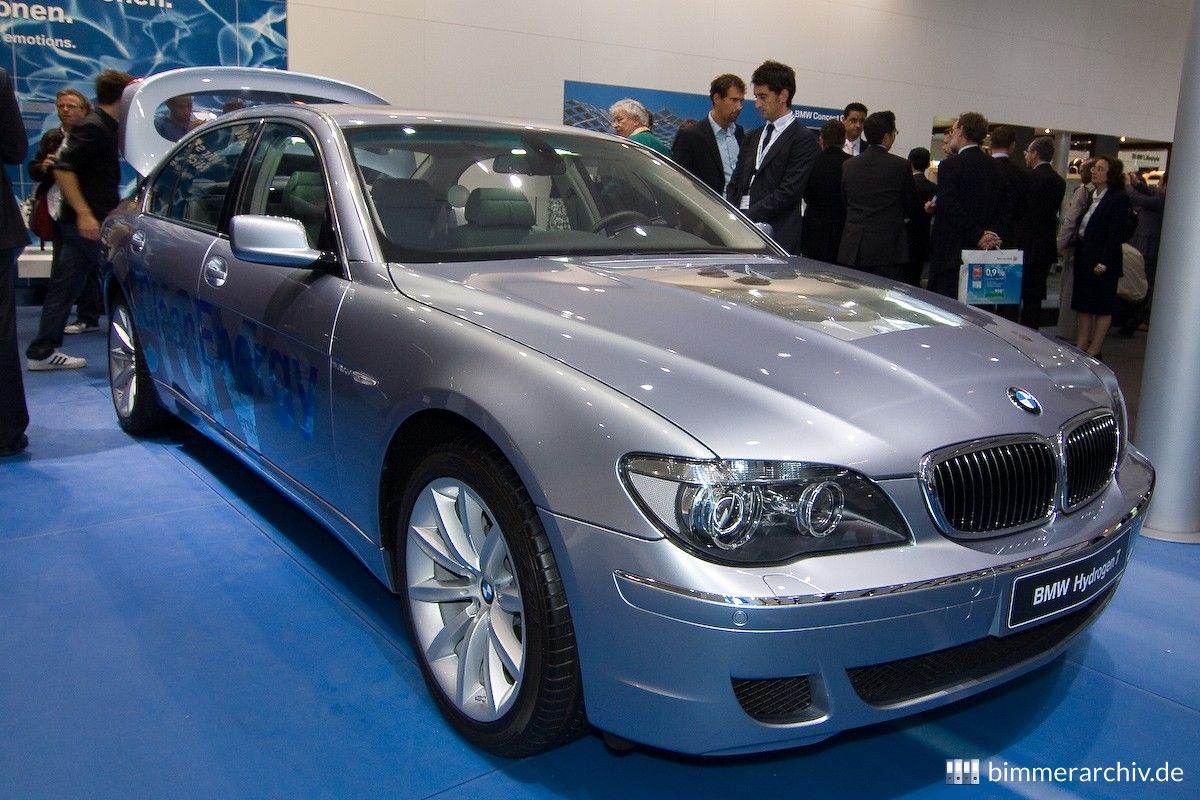 BMW Hydrogen 7