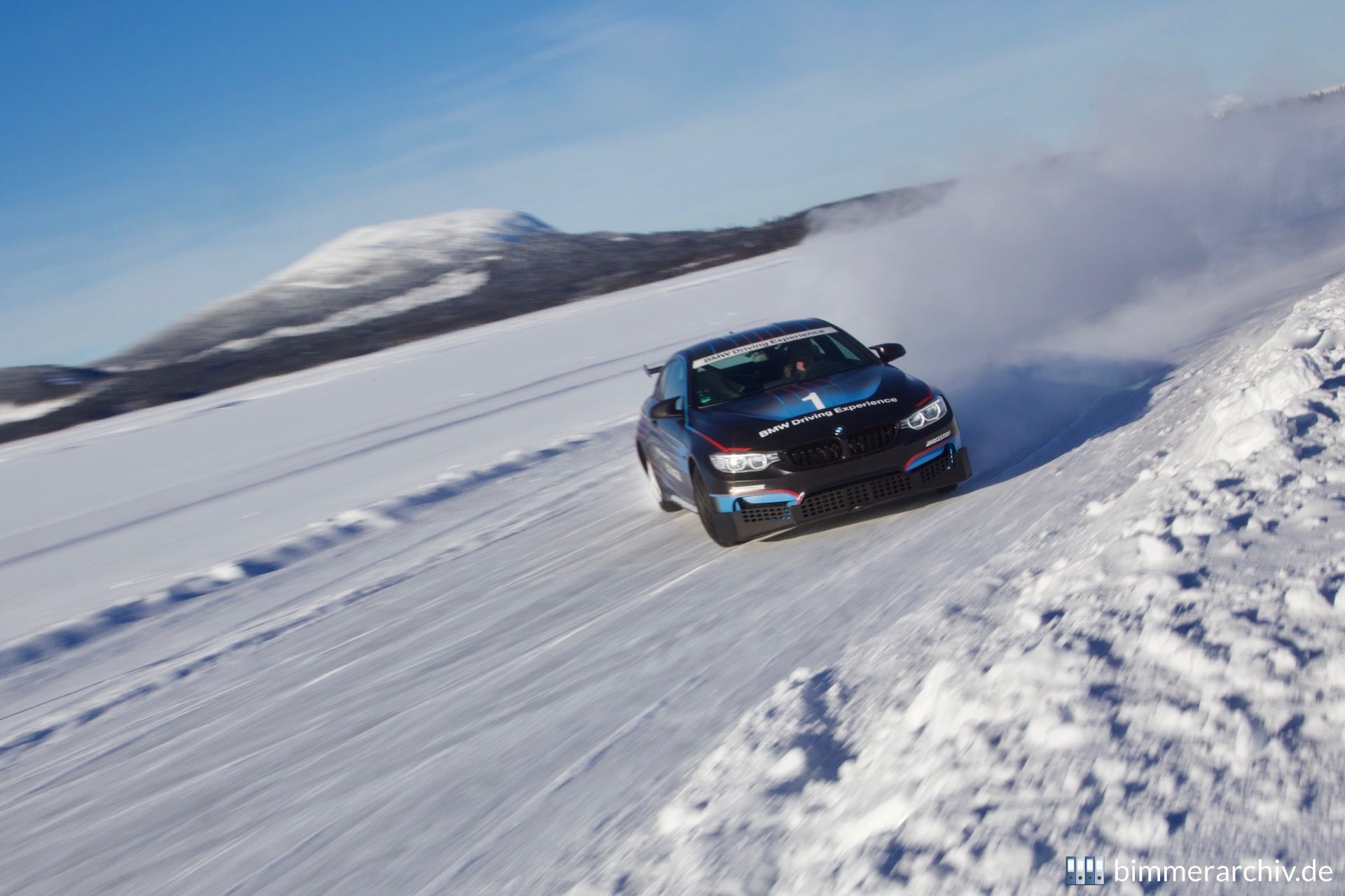 BMW M4 GTS Coupé - Ice Racer