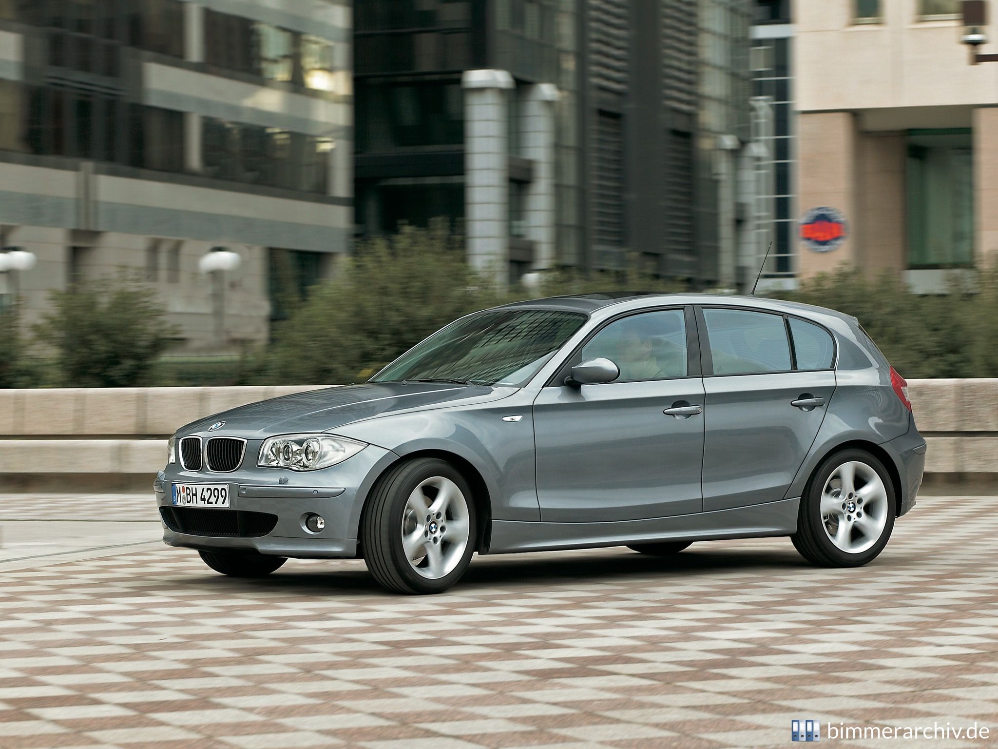 BMW 120i