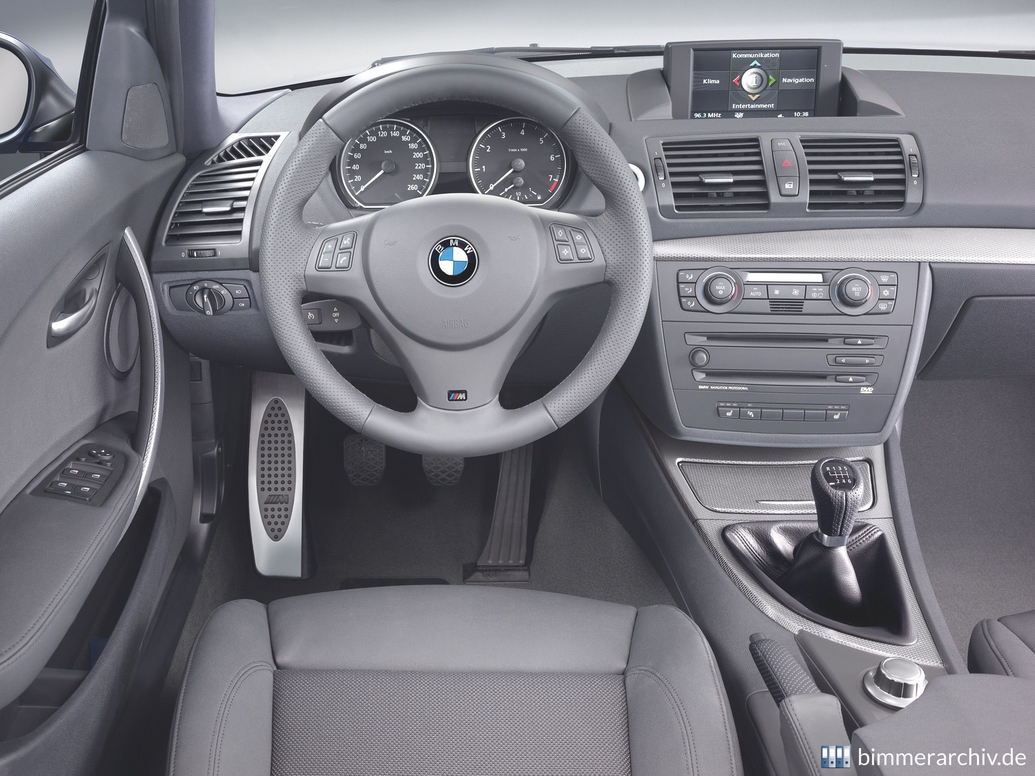 BMW 130i