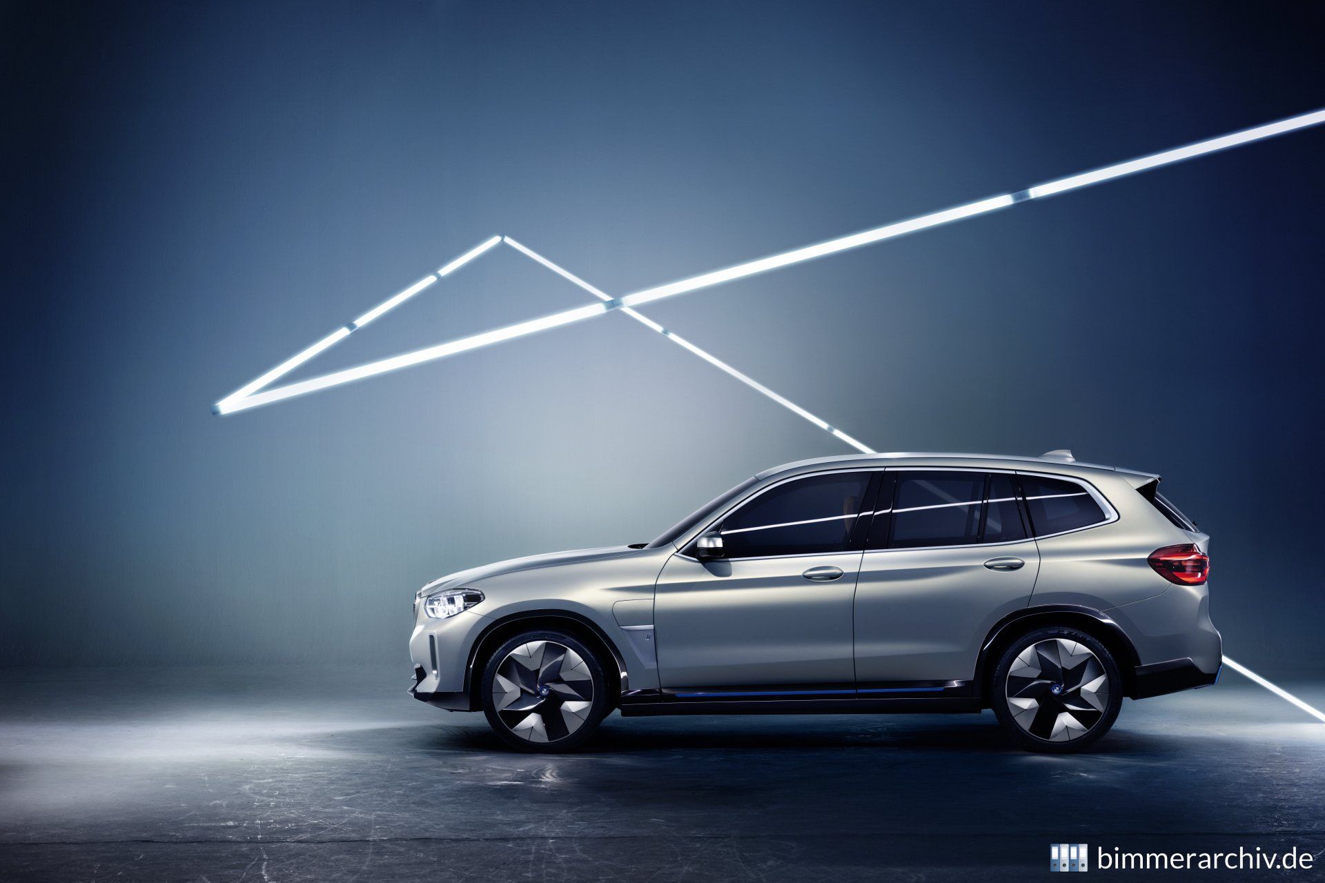 BMW Concept iX3