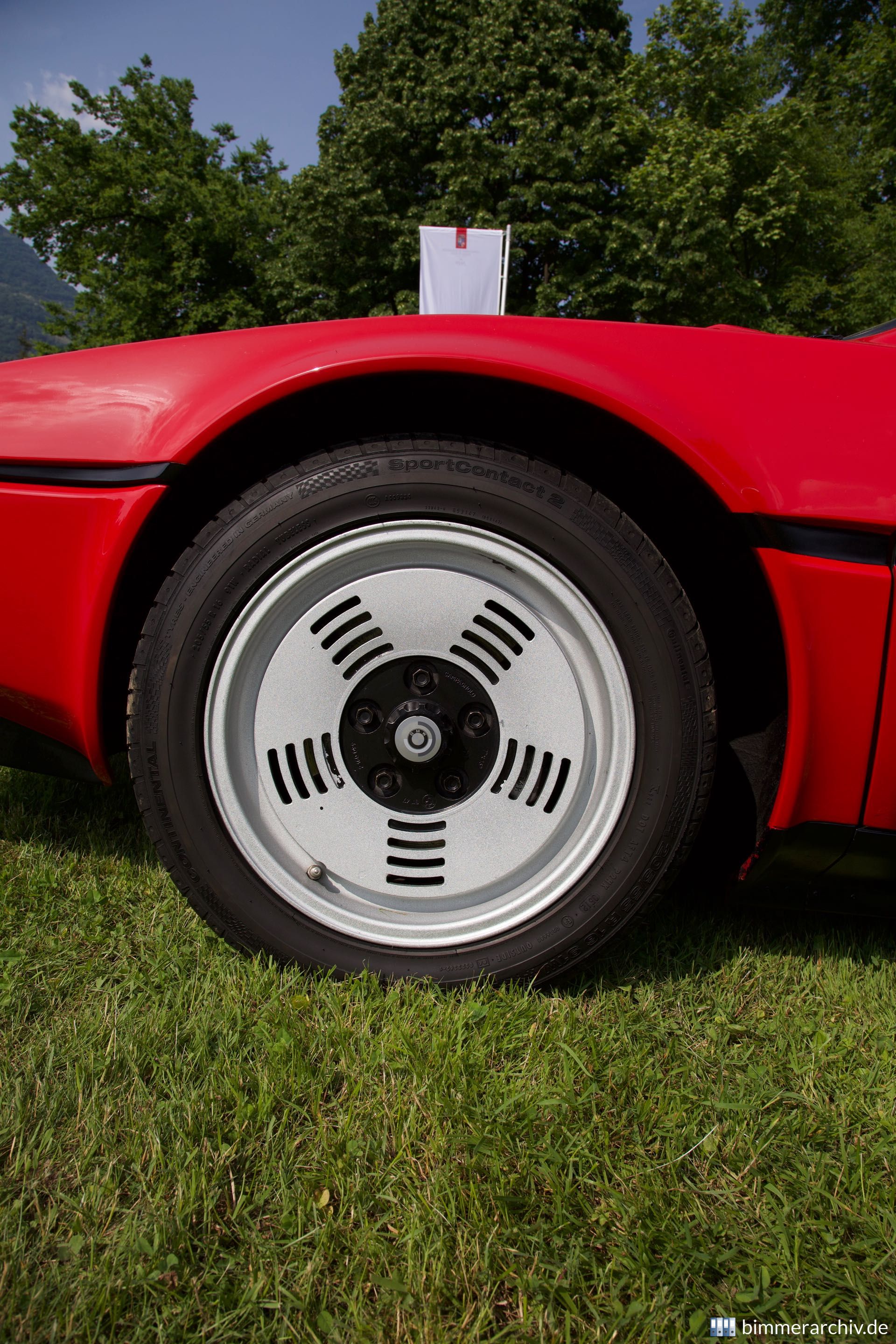 BMW M1