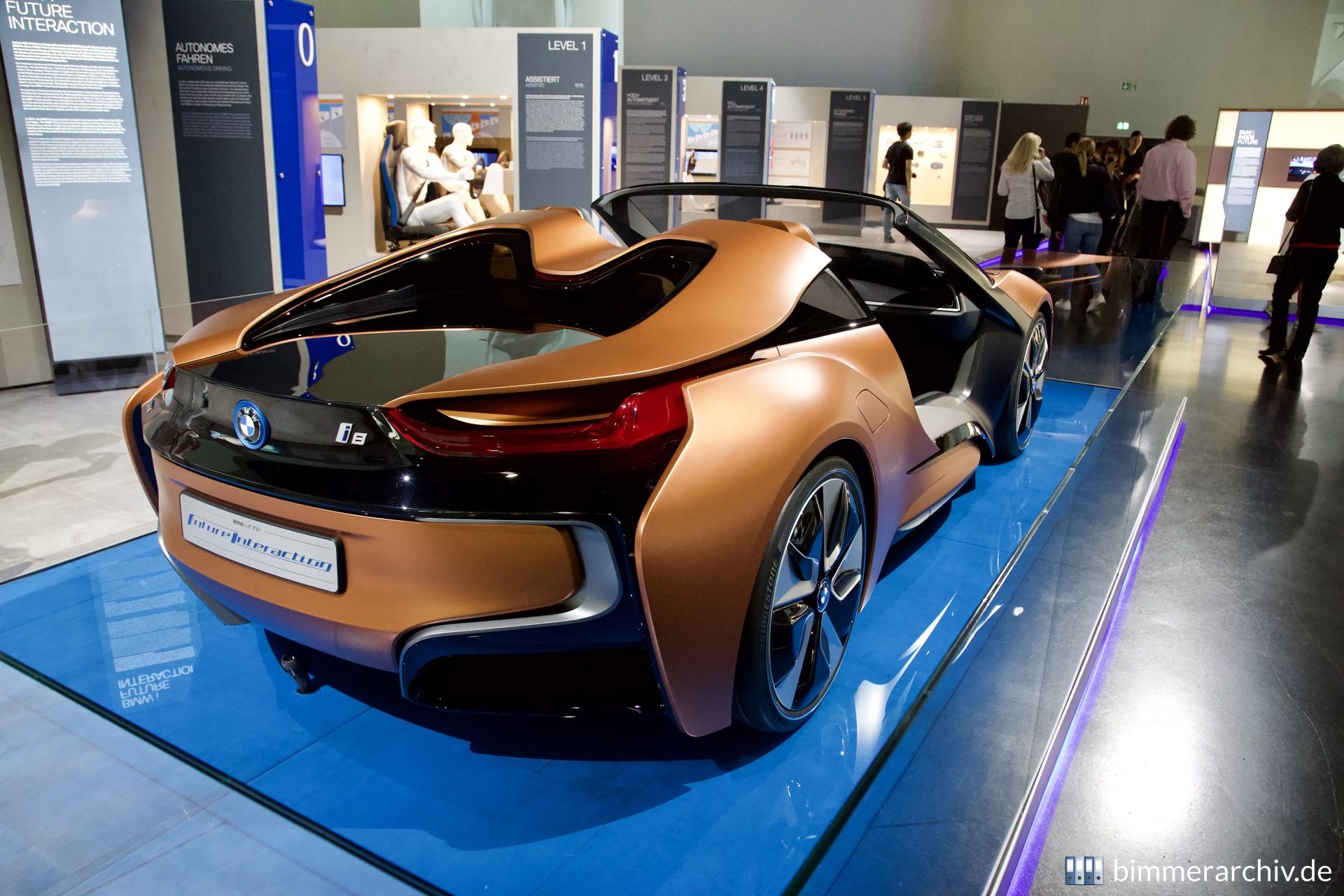 BMW i Vision Future Interaction