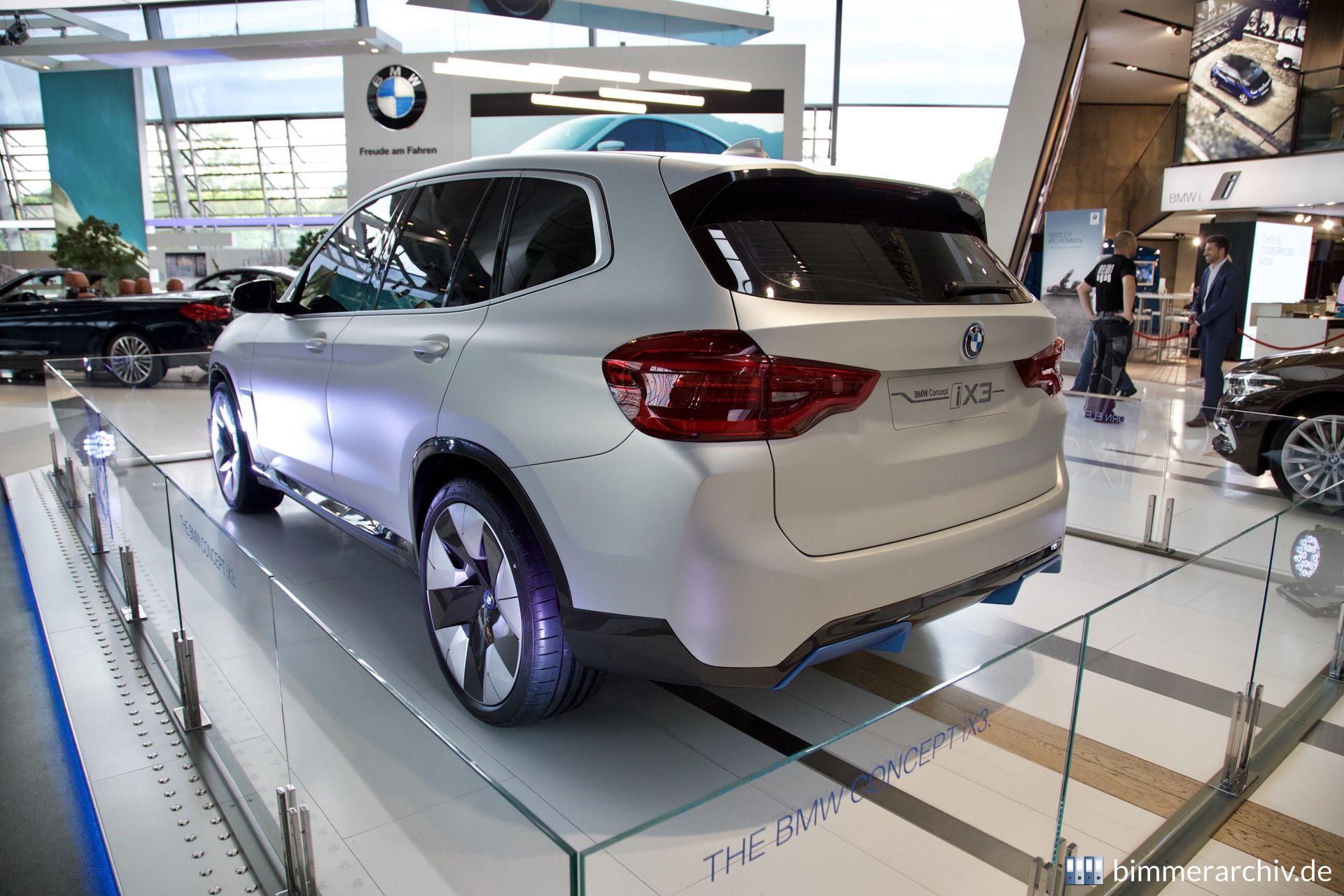 BMW Concept iX3