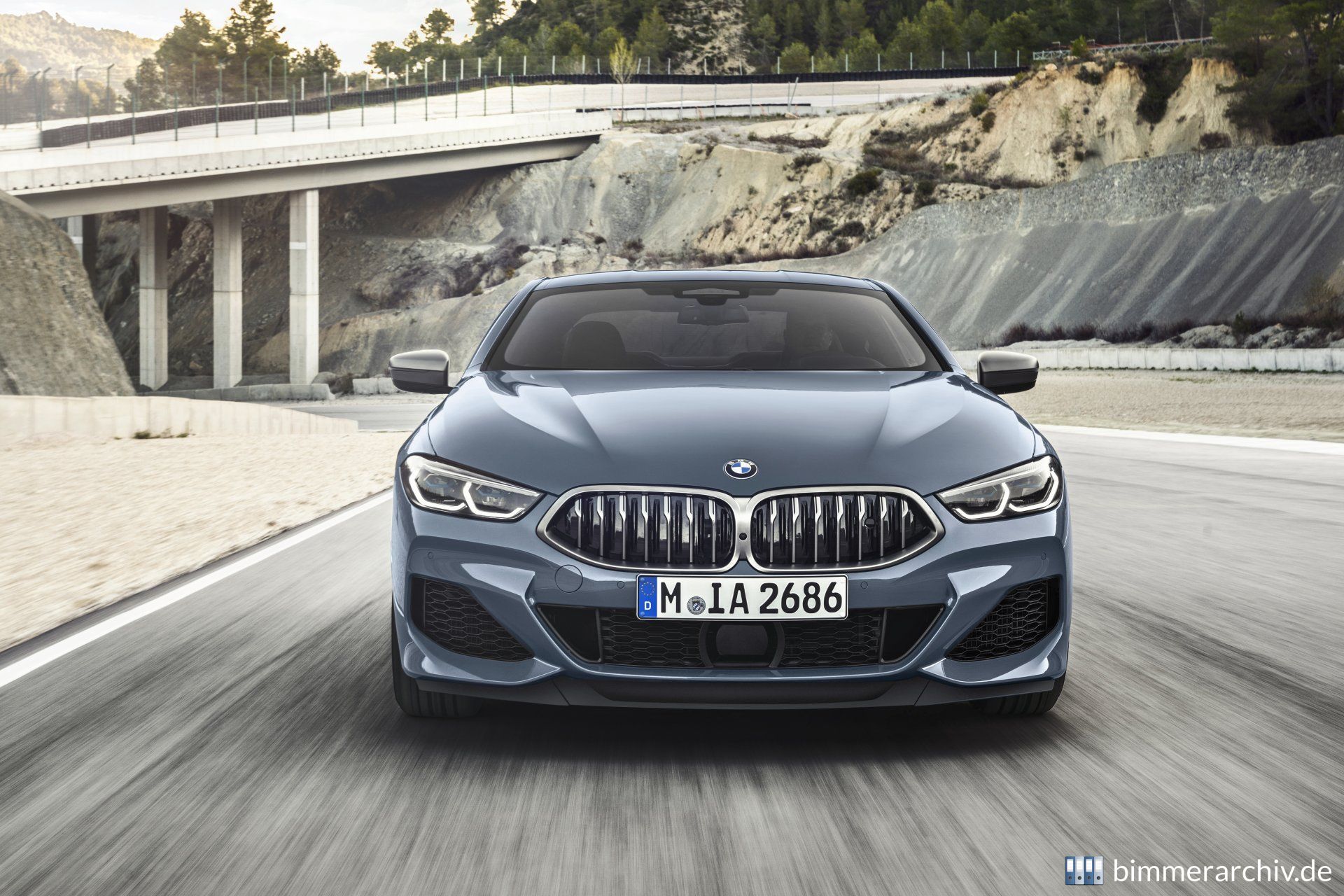 BMW M850i xDrive Coupé