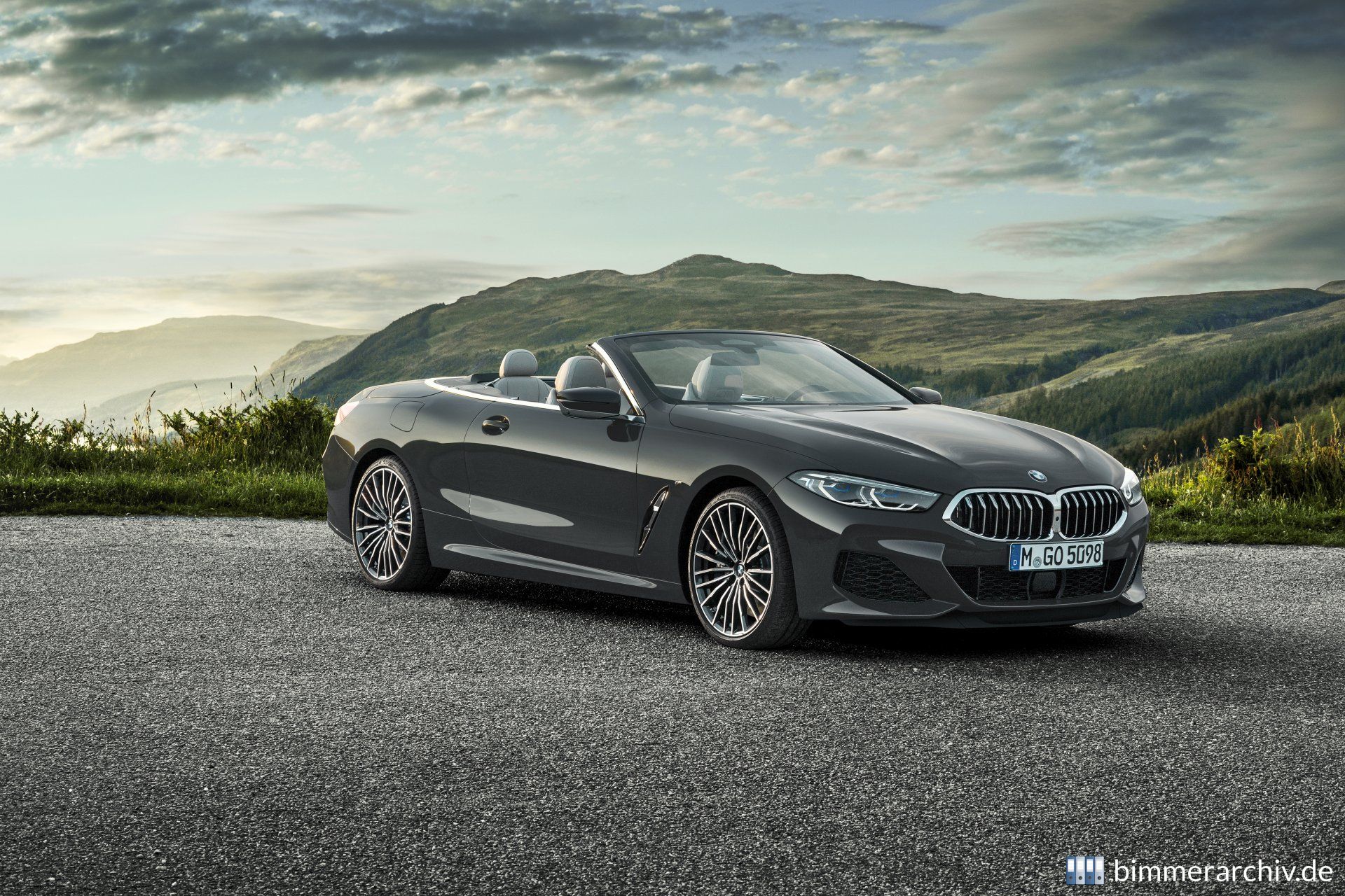 BMW M850i xDrive Cabriolet