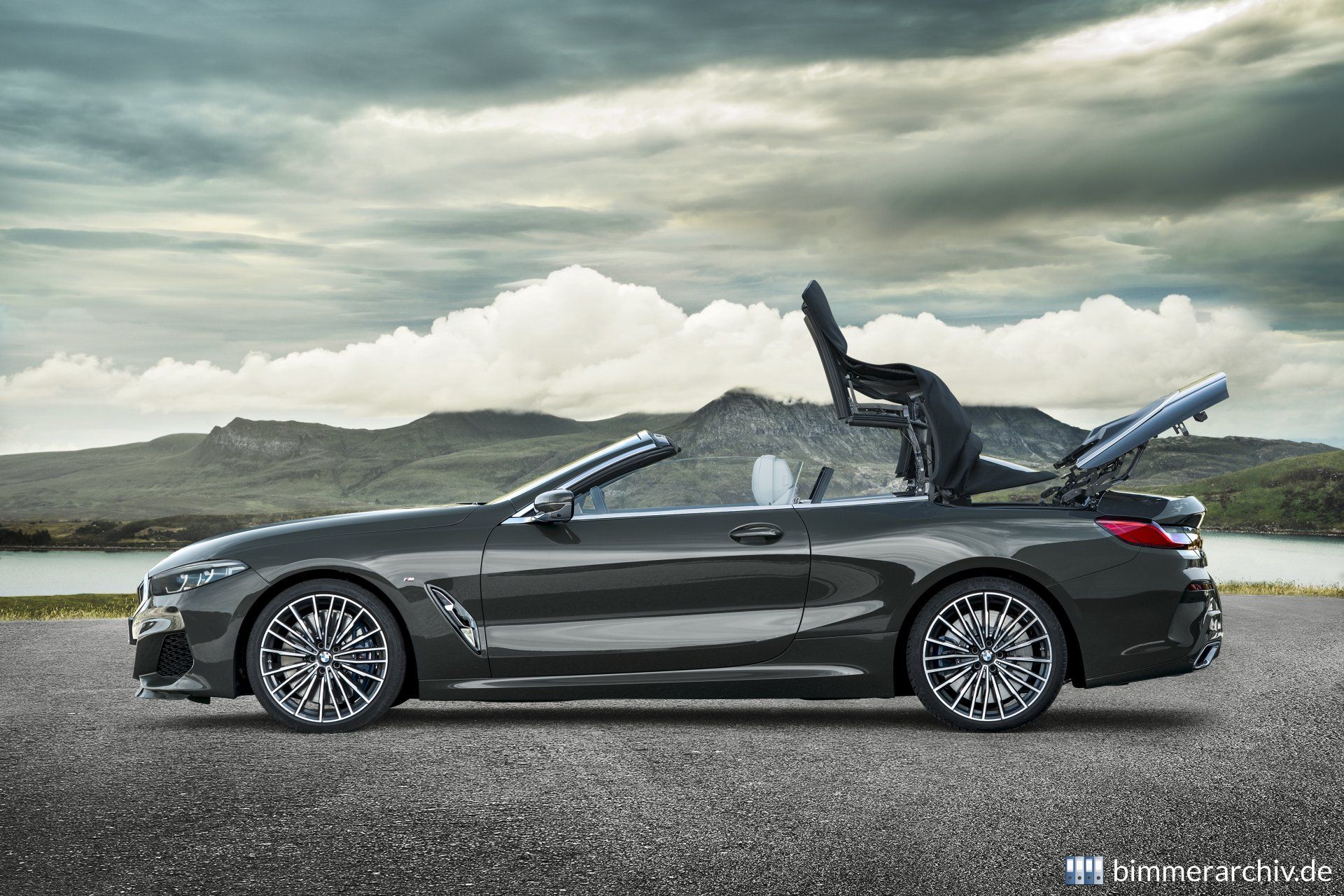 BMW M850i xDrive Cabriolet