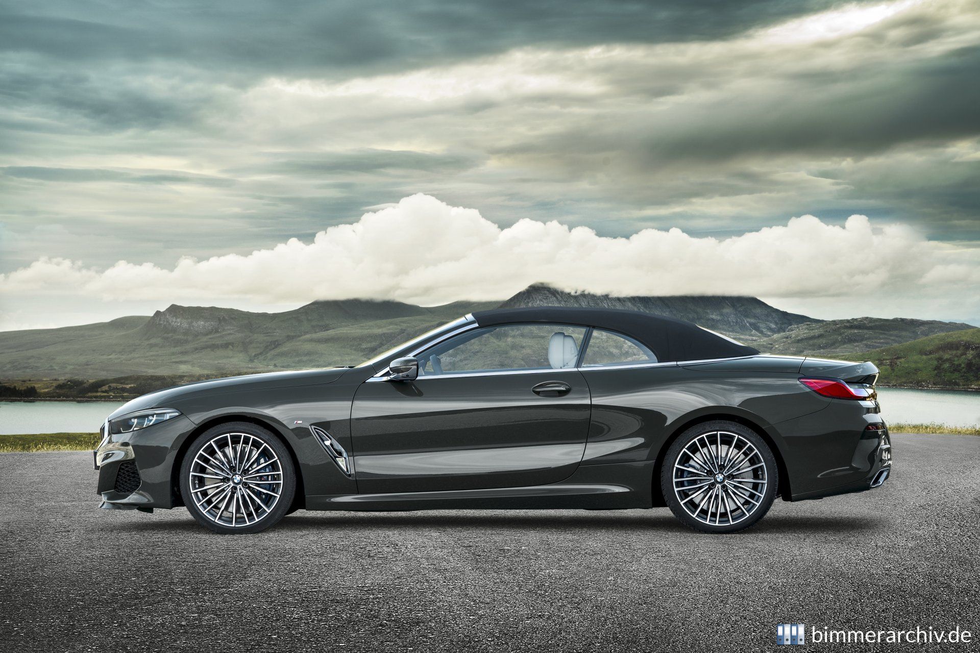 BMW M850i xDrive Cabriolet