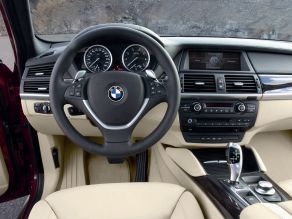 BMW X6 Xdrive 50i - Cockpit