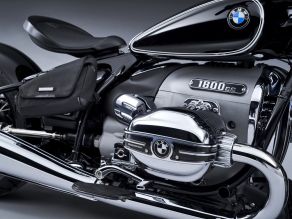 BMW R 18