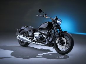 BMW R 18 First Edition