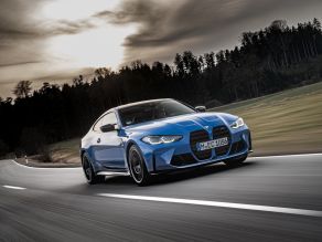 BMW M4 Competition Coupé mit M xDrive