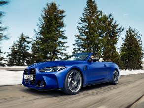 BMW M4 Competition Cabrio mit M xDrive