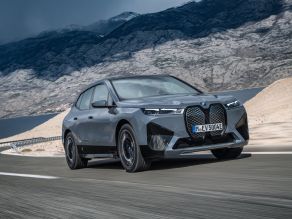 BMW iX xDrive50