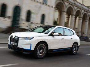 BMW iX xDrive40