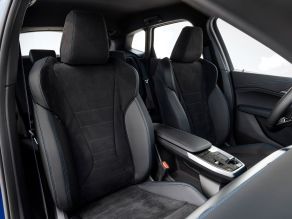 BMW 230e xDrive Active Tourer