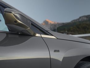BMW iX M60