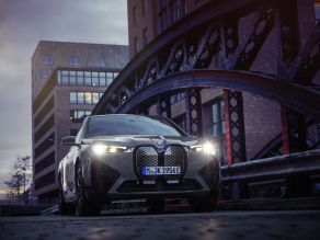 BMW iX M60