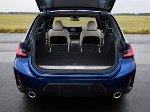 BMW 330e Touring