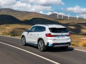 BMW iX1 xDrive30