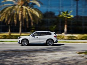 BMW iX1 xDrive30