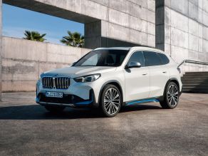 BMW iX1 xDrive30