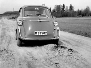 BMW 600