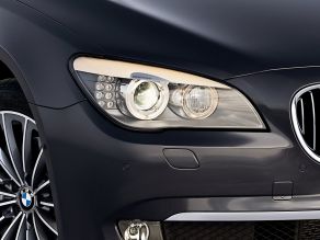 Die neue BMW 7er Reihe - BMW 730d - LED Scheinwerfer