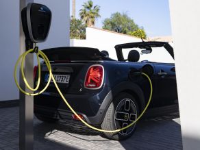 MINI Cooper SE Cabrio