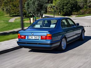 BMW 540i