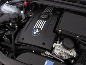Der neue BMW 3er - 3.0-Liter TwinTurbo-Motor
