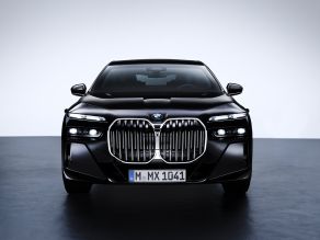 BMW 760i xDrive Protection