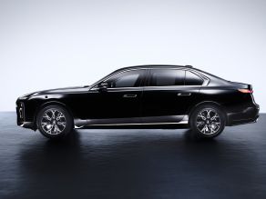 BMW 760i xDrive Protection