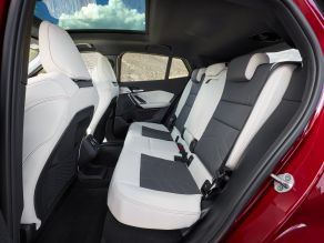 BMW iX2 xDrive30