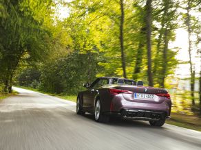 BMW M4 Competition Cabrio mit M xDrive