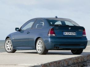 BMW 325ti compact