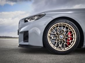 BMW M2 CS
