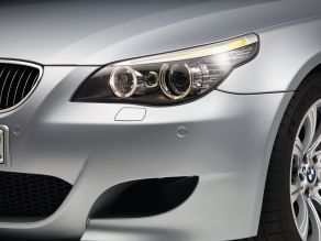 BMW M5 Limousine - Frontleuchte