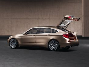 BMW Concept 5er Gran Turismo