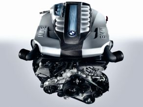 BMW Hydrogen 7 - 12 Zylinder-Wasserstoff-Verbrennungsmotor
